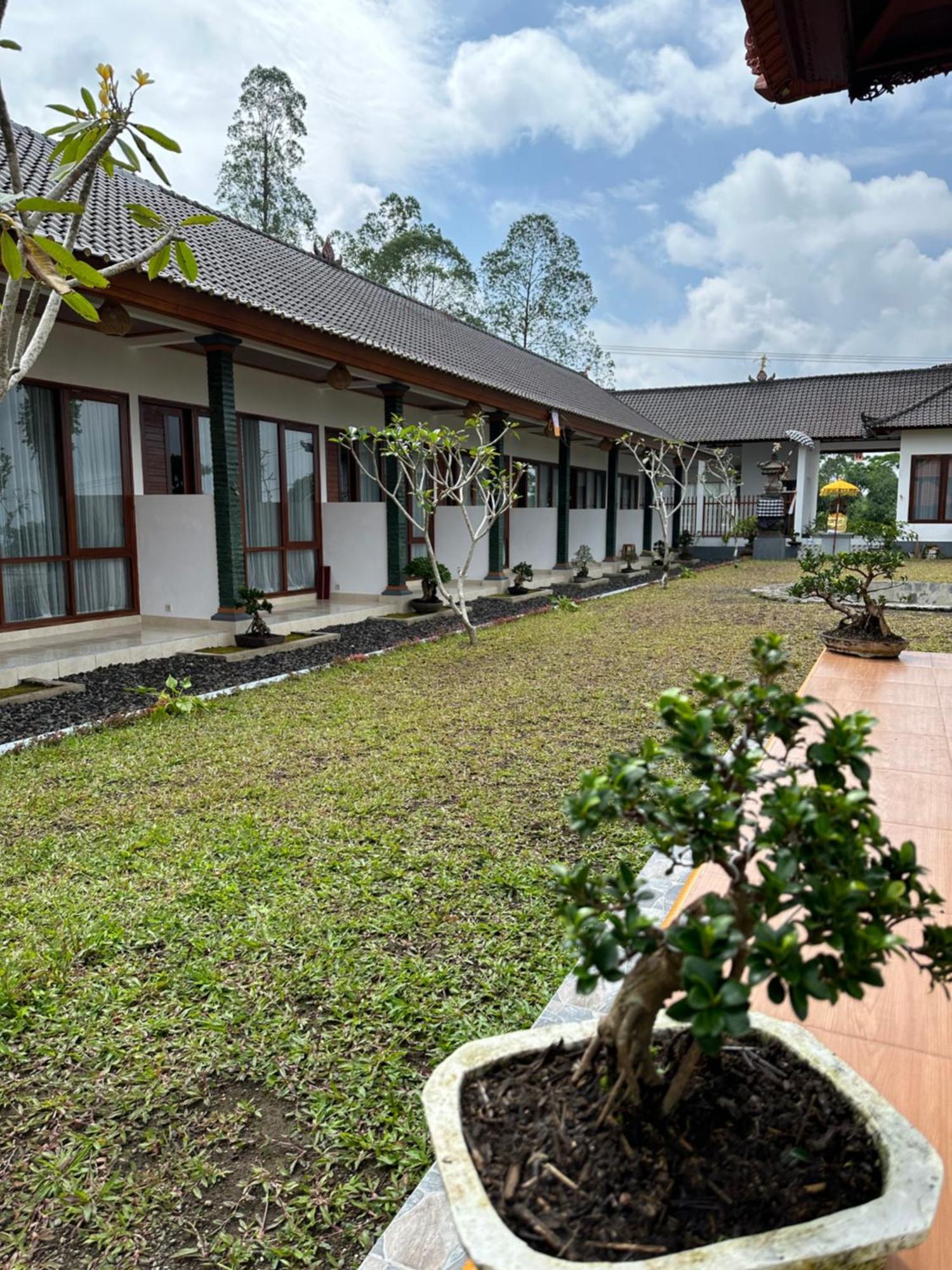 Apartament Bali Basuki Retreat Center Besakih Zewnętrze zdjęcie